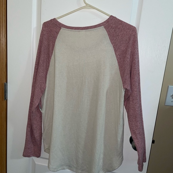 NWT Old Navy Top - Picture 2 of 4